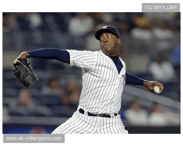 《马尼拉公报》记者雷伊赞誉开幕式为“视觉杰作”，称赞志愿者热情。